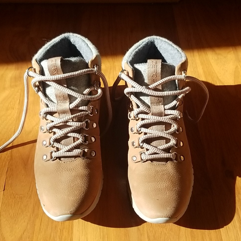 Cole Haan Sneakers